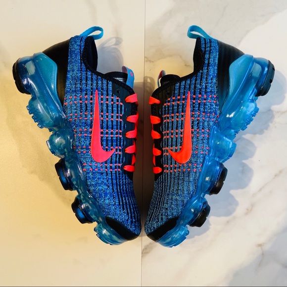 NWT Nike vapormax flyknit 3 - Picture 2 of 7
